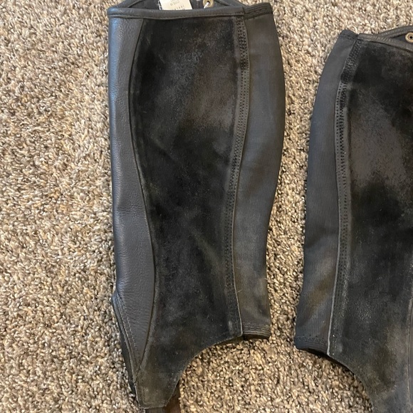 Black Leather Riding Chaps - Picture 3 of 4